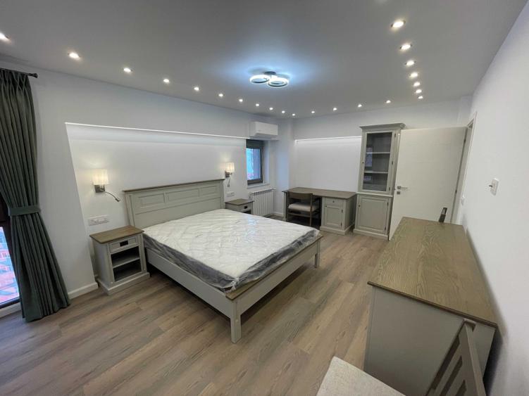 Apartament cu 2 camere decomandat în Piața Unirii