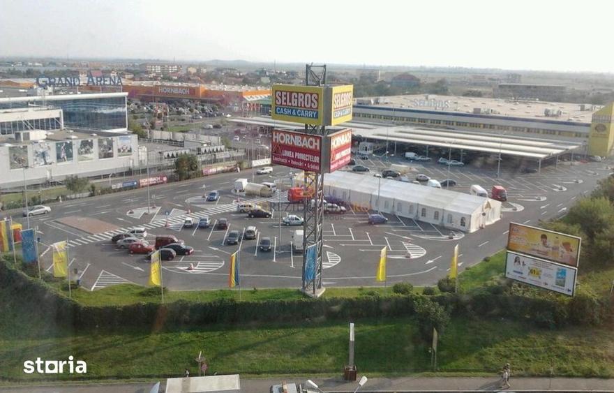 Apartament cu 4 camere în Progresul