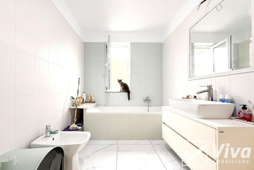 Apartament cu 4 camere decomandat în Păcurari