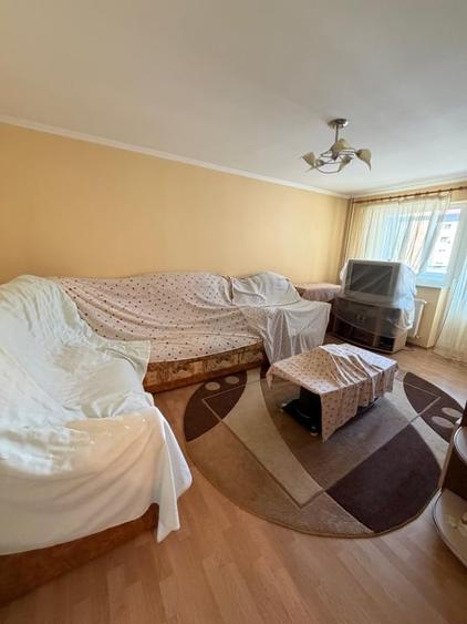 Apartament 4 camere. etj 2,  Radauti - 7