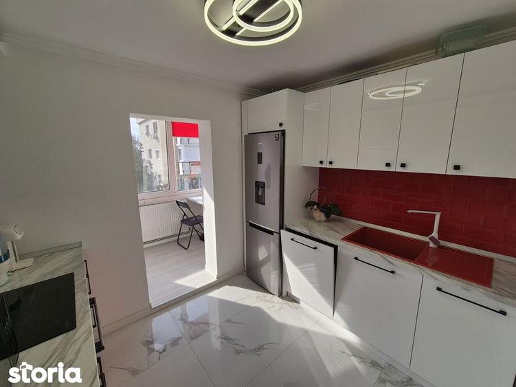 Apartament cu 3 camere, mobilat în Micălaca