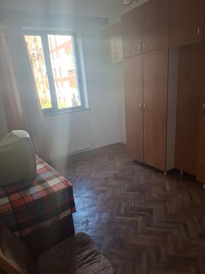 Apartament cu 2 camere decomandat în Exterior Vest