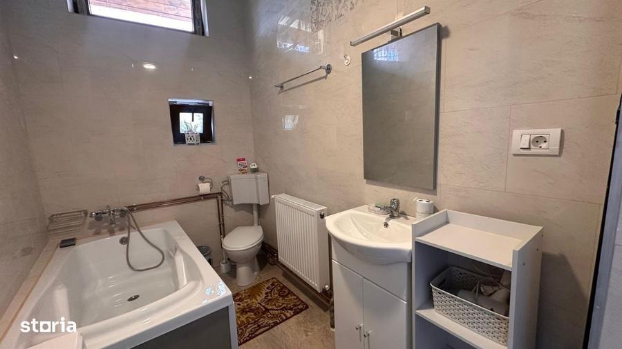 Apartament cu 2 camere semidecomandat în Orașul de Jos