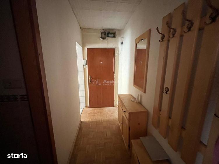 Caransebes, 2 Camere Et., 1, Zona Nord - 6