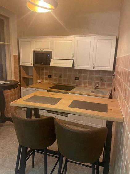 Apartament cu 4 camere decomandat în Ultracentral