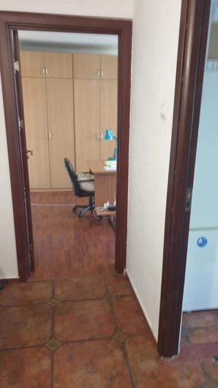 Garsonieră decomandată în Valea Rosie