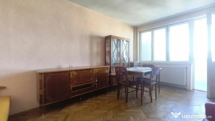 Apartament cu 2 camere decomandat în Bălcescu