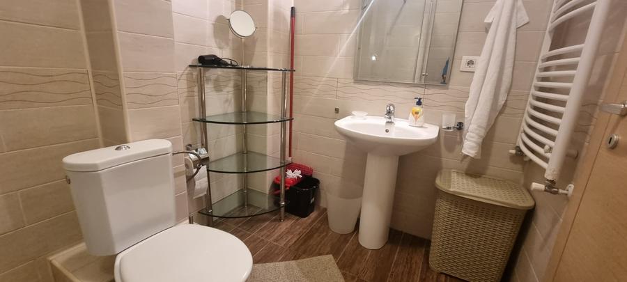 Apartament cu 3 camere decomandat în Herăstrău