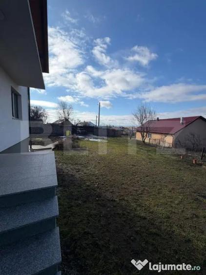 Casă cu 5 camere cu Teren 1000 Mp în Central