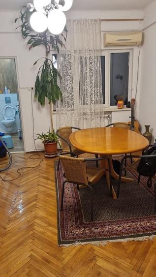 Apartament cu 3 camere circular, mobilat în Alba Iulia