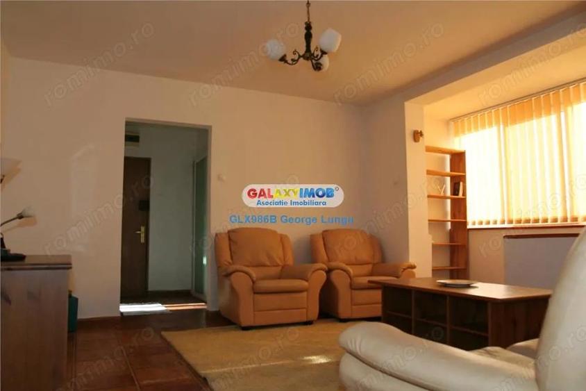 Apartament cu 3 camere semidecomandat în Drumul Taberei