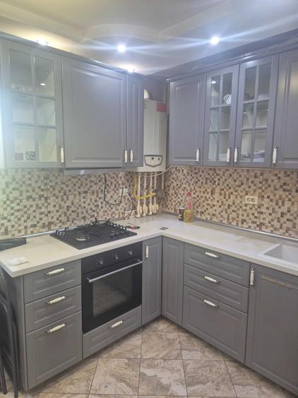Apartament cu 2 camere decomandat în Berceni