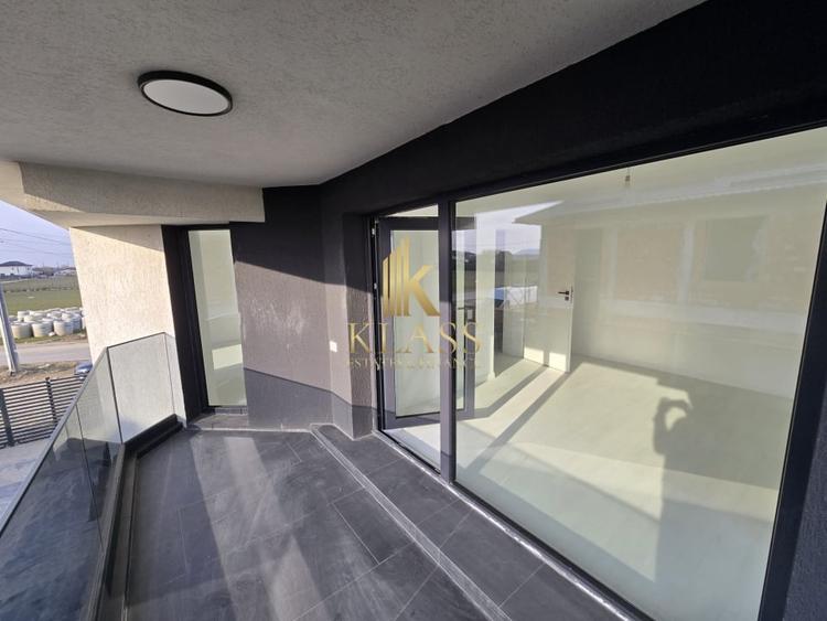 Casă individuală cu 4 camere cu Teren 400 Mp în Tunari