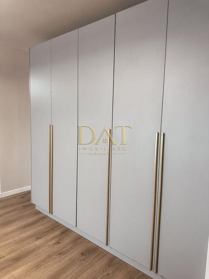 Apartament cu 2 camere semidecomandat, mobilat în Central