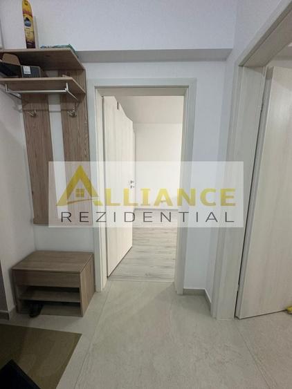 Apartament cu 2 camere decomandat, mobilat în Central