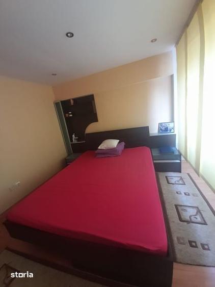 Apartament cu 3 camere decomandat în Ultracentral