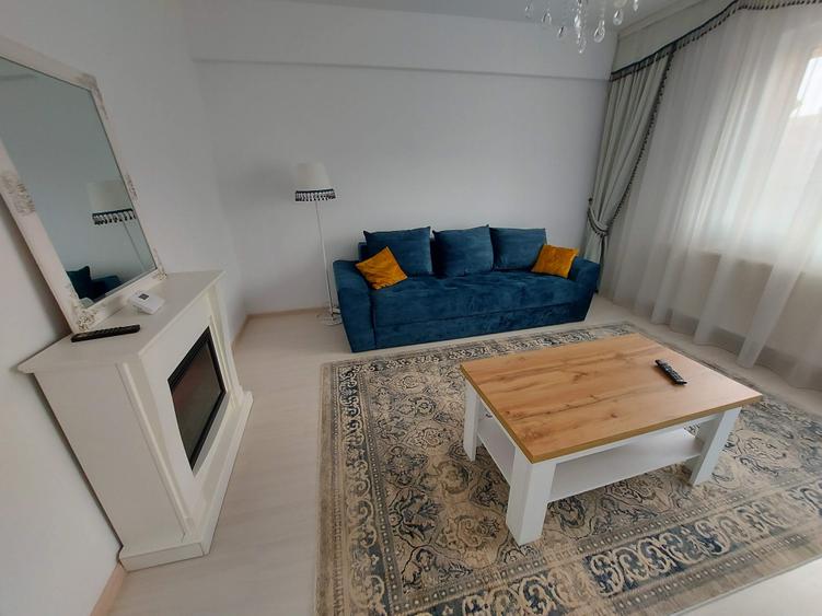 Apartament cu 2 camere decomandat în Păcii