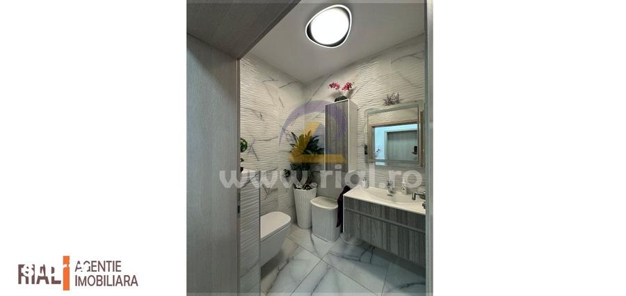 Casă cu 4 camere cu Teren 1141 Mp în Central