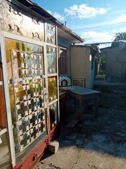 Casă cu Teren 700 Mp în Dealu Viei