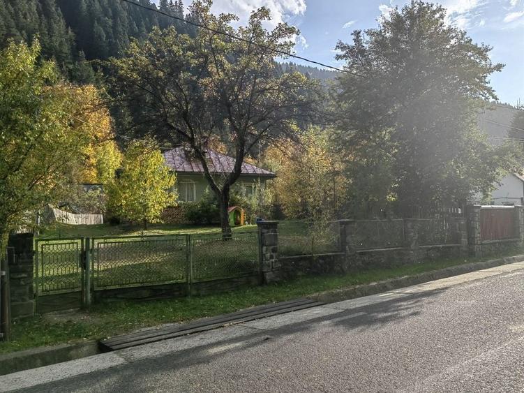 Casă cu 4 camere în Borca
