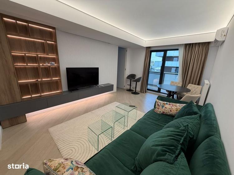 Apartament cu 3 camere decomandat în Pipera