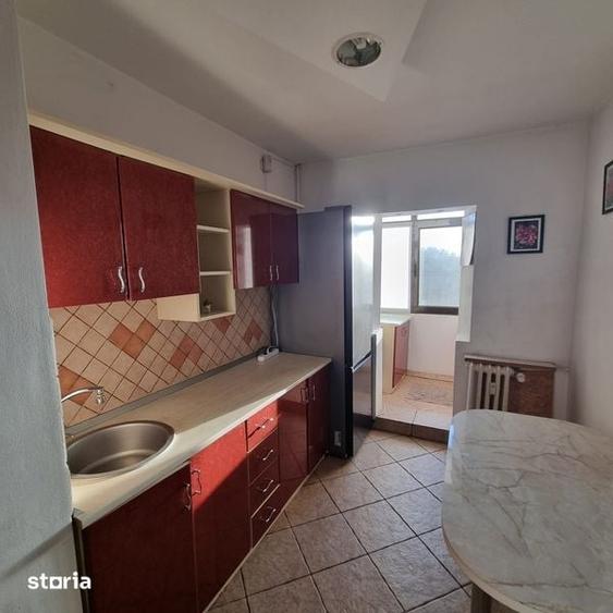 Apartament cu 2 camere decomandat în Democrației