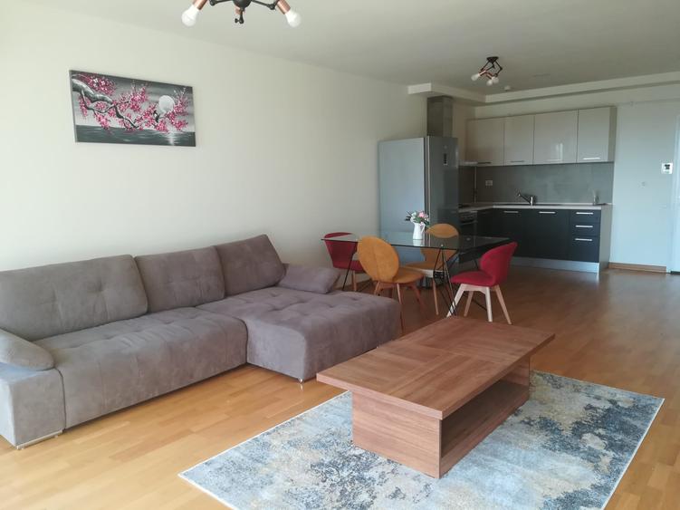 Apartament cu 2 camere semidecomandat în Alba Iulia