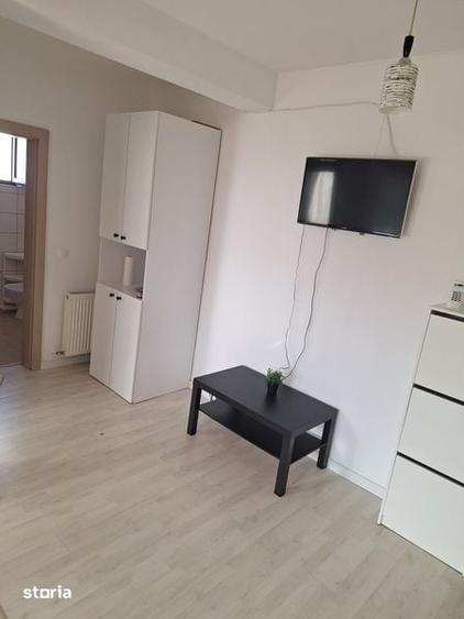 Apartament cu 2 camere decomandat în Pielești