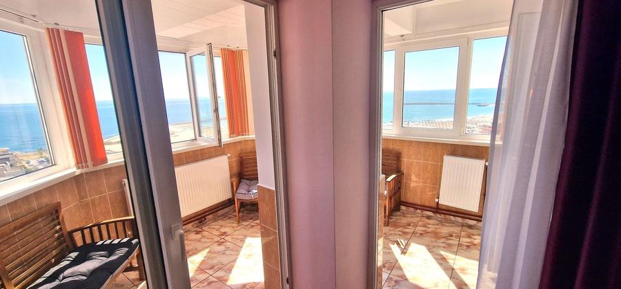 Apartament cu 3 camere decomandat, mobilat în Faleza Nord