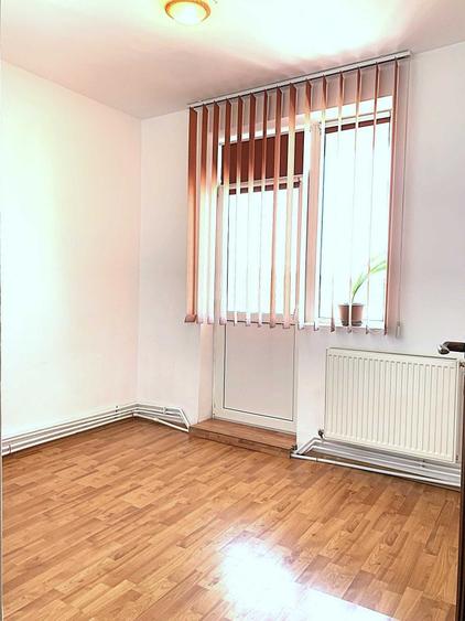 Apartament spatios 4 camere, decomandat, 2 bai, mobilat si utilat Calea Victoriei - 4