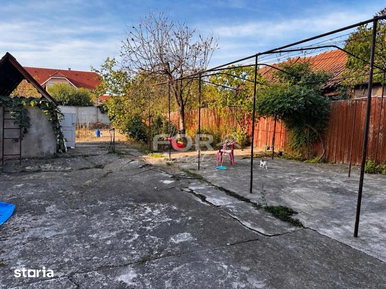 Casă cu 3 camere decomandat cu Teren 500 Mp în Iosia