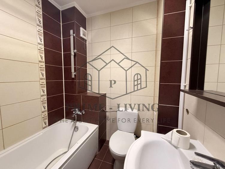 Apartament cu 3 camere, mobilat în Unirii