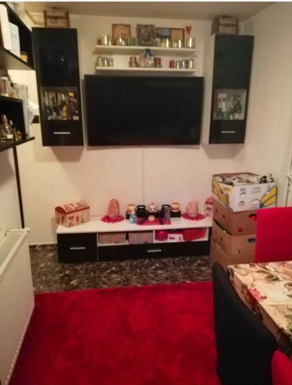Apartament cu 2 camere nedecomandat în Rahova
