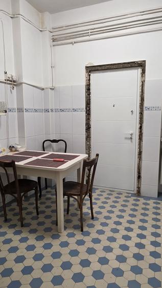 Apartament cu 5 camere în Centrul Istoric
