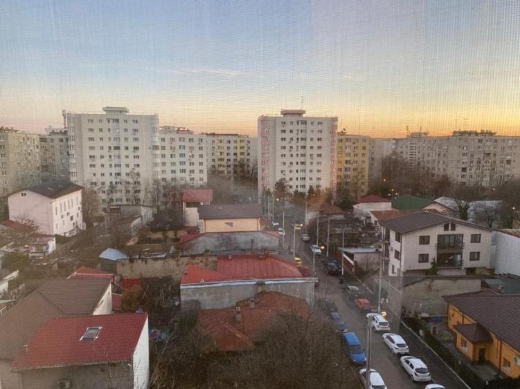 Garsonieră, mobilată în Tei