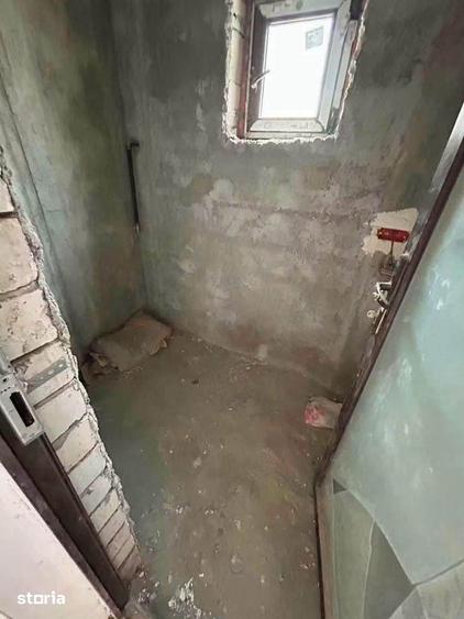 Casă cu 5 camere cu Teren 590 Mp în Central