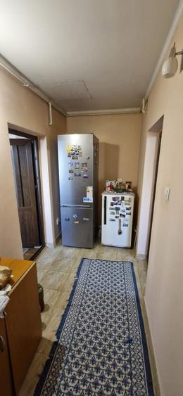 Apartament cu 2 camere semidecomandat în Periferie