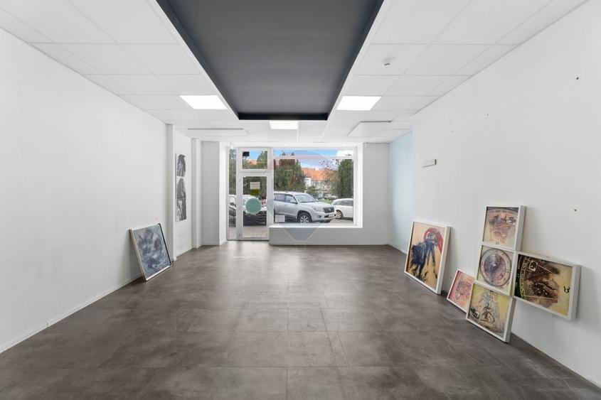 Spațiu comercial de închiriat 57 mp ultracentral Arad - 1