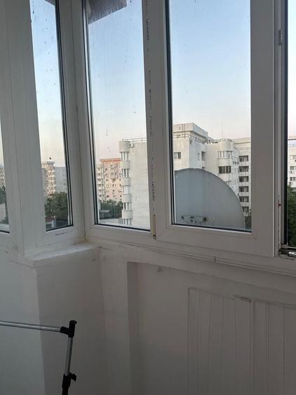 Garsonieră decomandată în Timpuri Noi