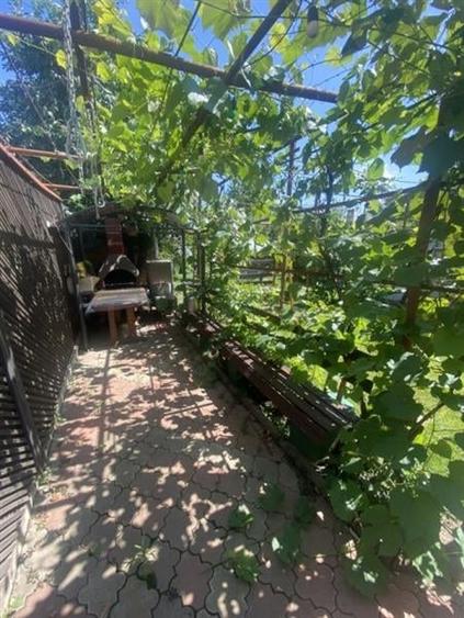 Casă individuală cu 4 camere cu Teren 760 Mp în Tache