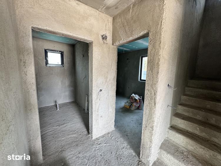 Casă cu 3 camere cu Teren 500 Mp în Vânători