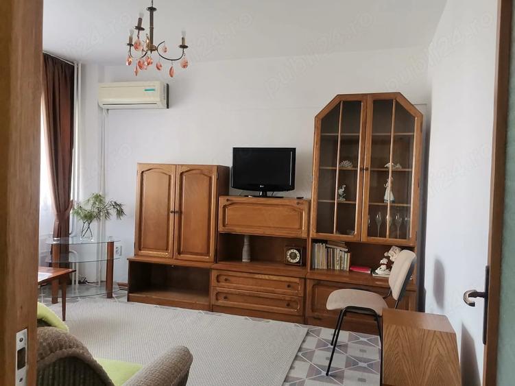 Apartament cu 2 camere decomandat în Ultracentral