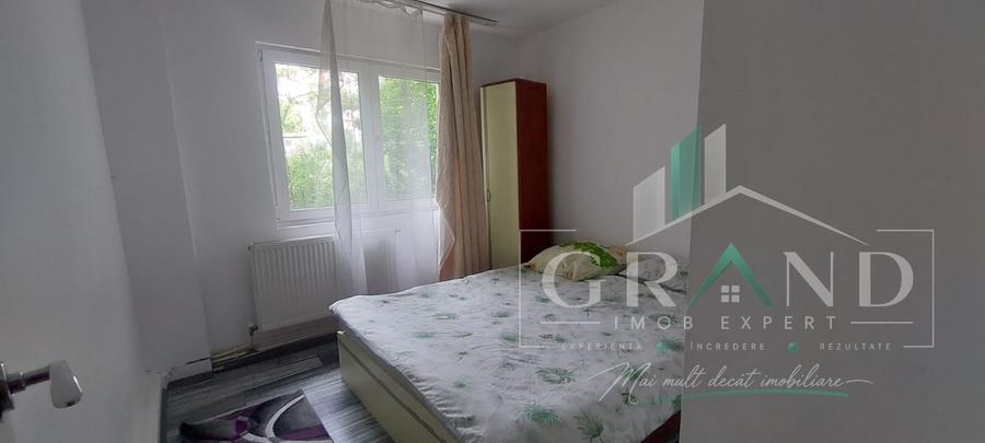 Apartament cu 3 camere semidecomandat, mobilat în Mănăștur