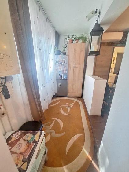 Garsonieră decomandată în Micro 14