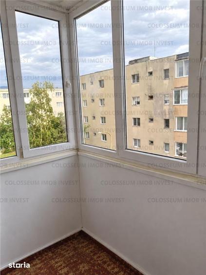 Garsonieră decomandată în Astra