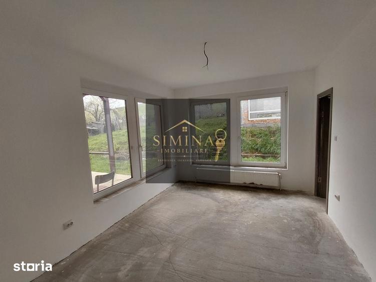 Casă cu 4 camere cu Teren 1100 Mp în Remetea