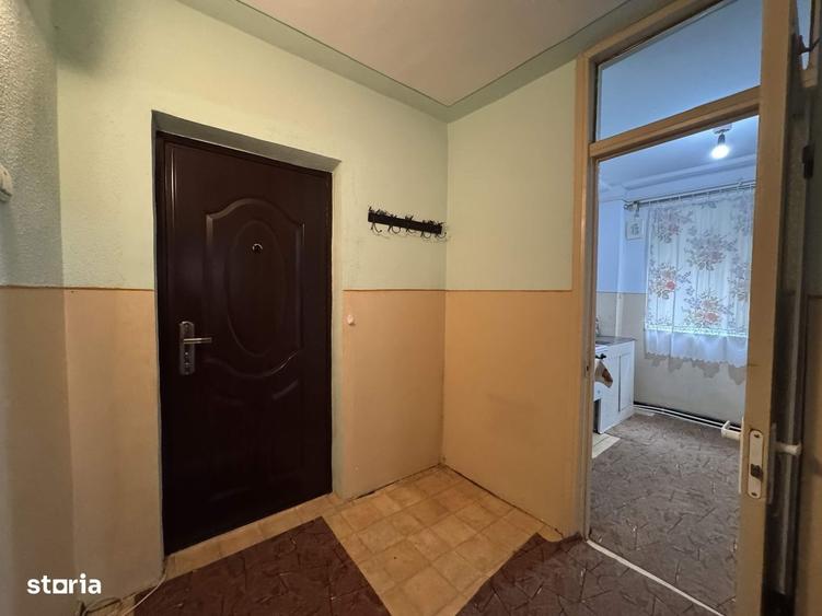 Apartament cu 2 camere semidecomandat în Ultracentral