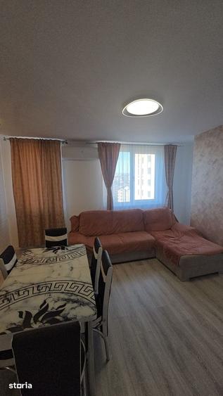 Apartament cu 3 camere în Ciurea