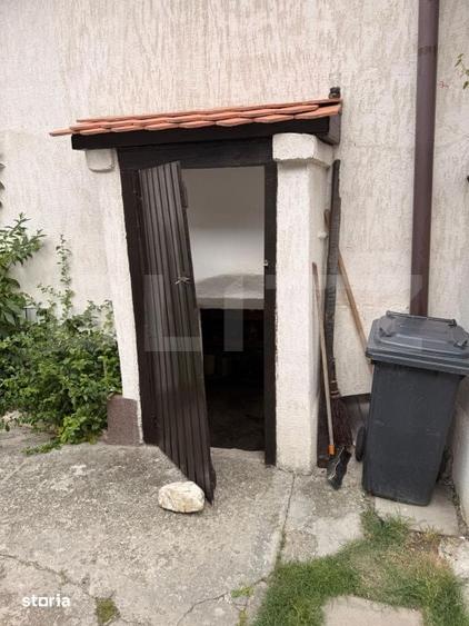 Proprietate cu doua case renovate, in inima comunei Vulcan - 4