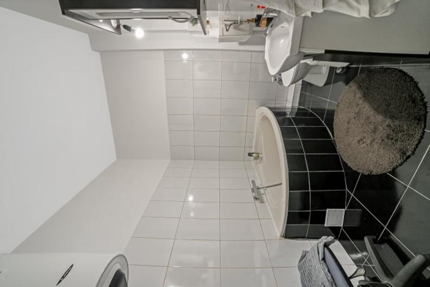 4 camere*Parter/2*Vila interbelică*Curte comună*120 mp utili*C. Dona 5 - 11
